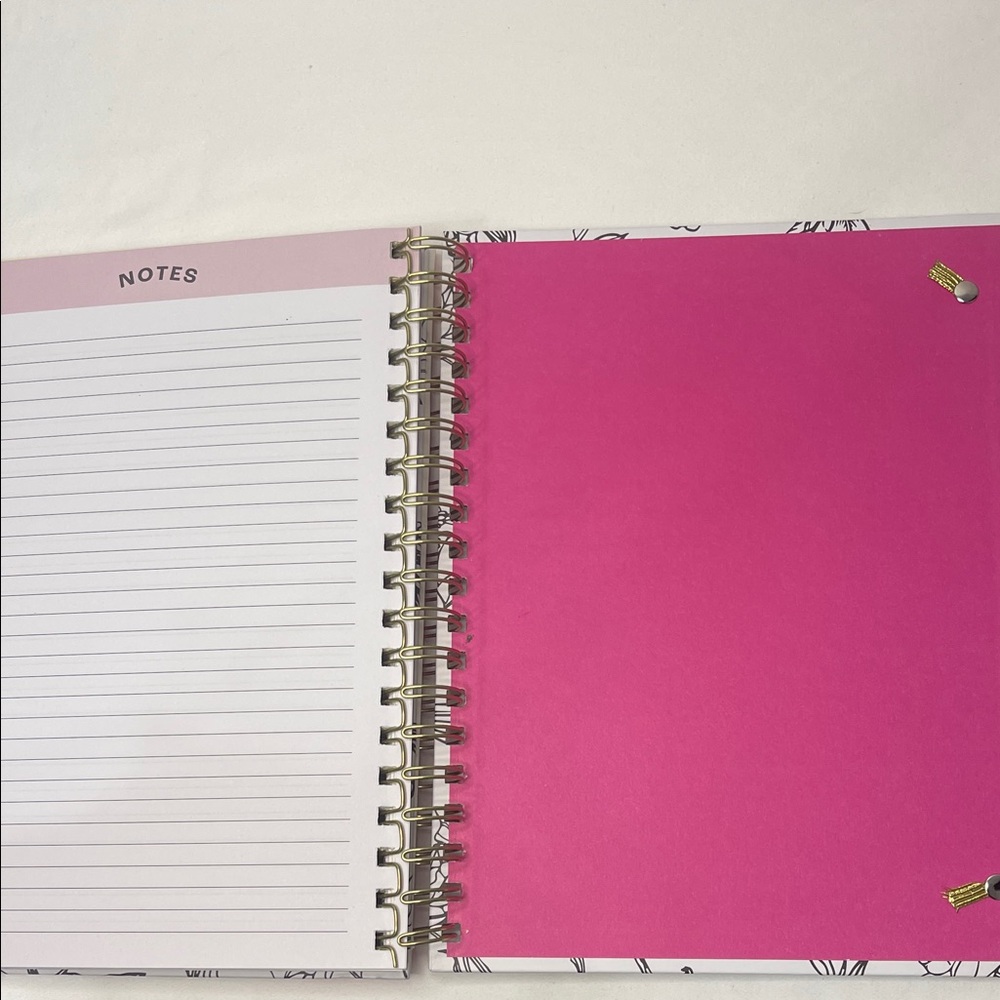 Betsey Johnson Pink and White Floral 2025 - 2026 Planner with Pen - Picture 14 of 16